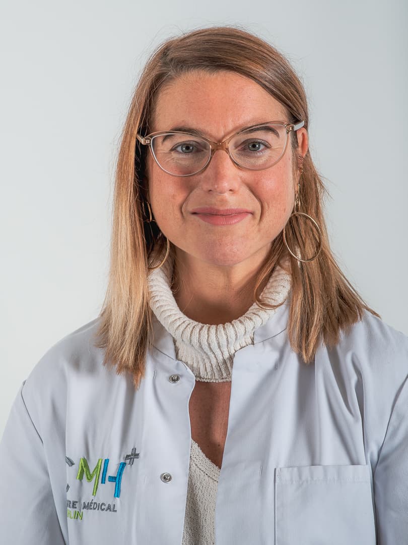 Dr Anne-Catherine BERNARD